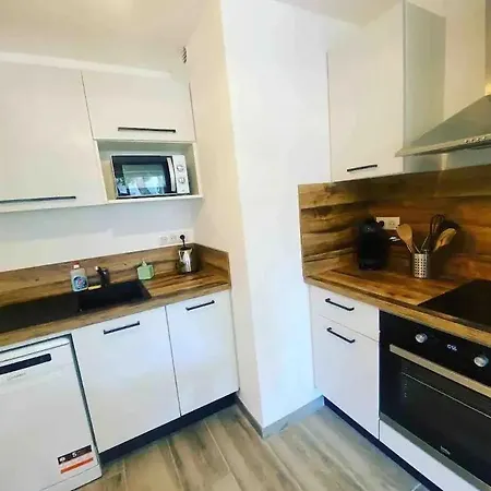 37m2, Parking, Wifi, Clim, Centre-ville Port La Grande-Motte