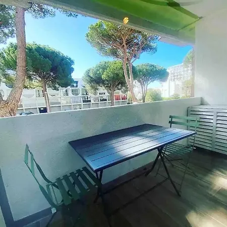 37m2, Parking, Wifi, Clim, Centre-ville Port Appartement